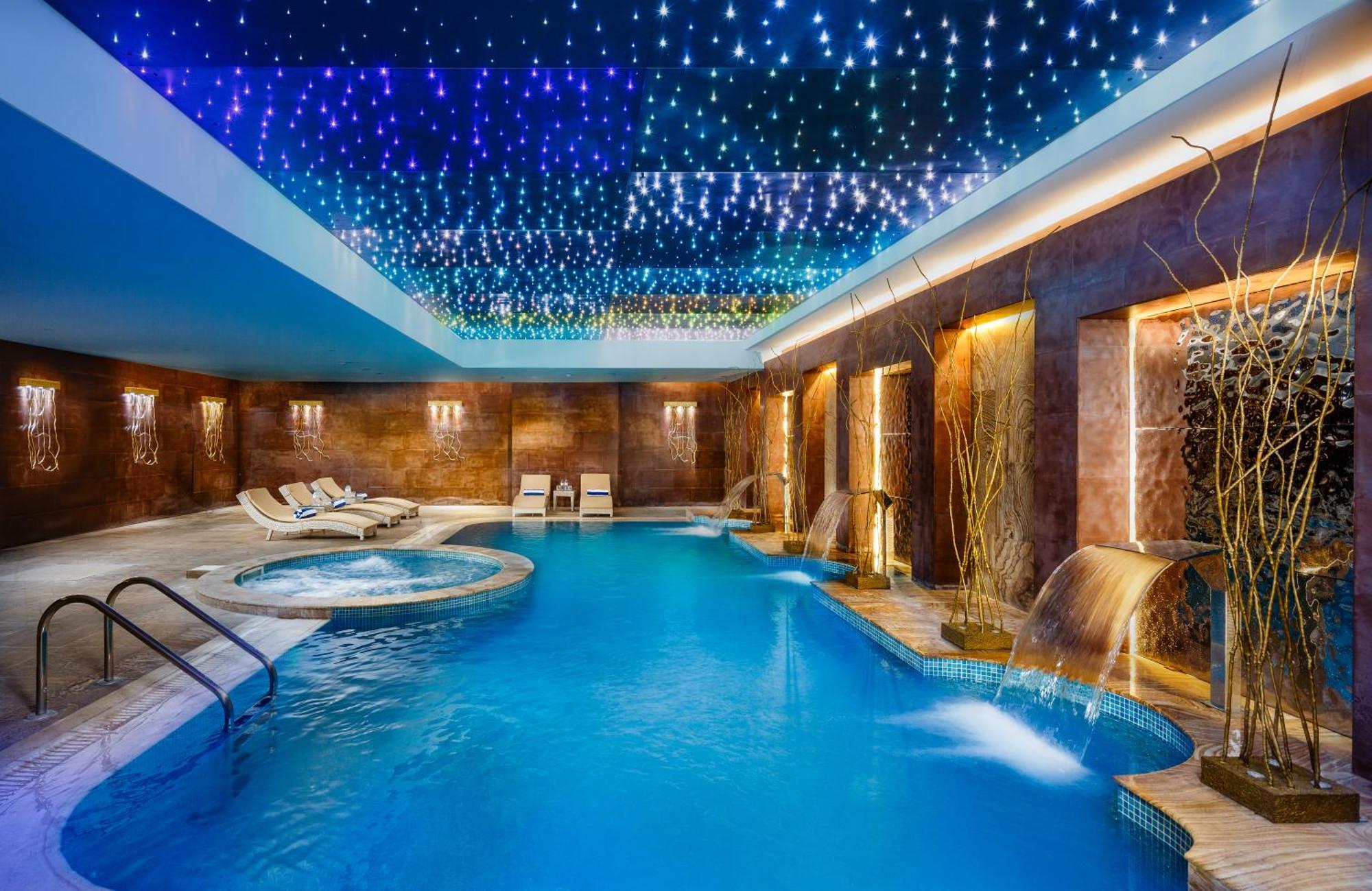 Millennium Place Doha Exterior foto Spa at the hotel
